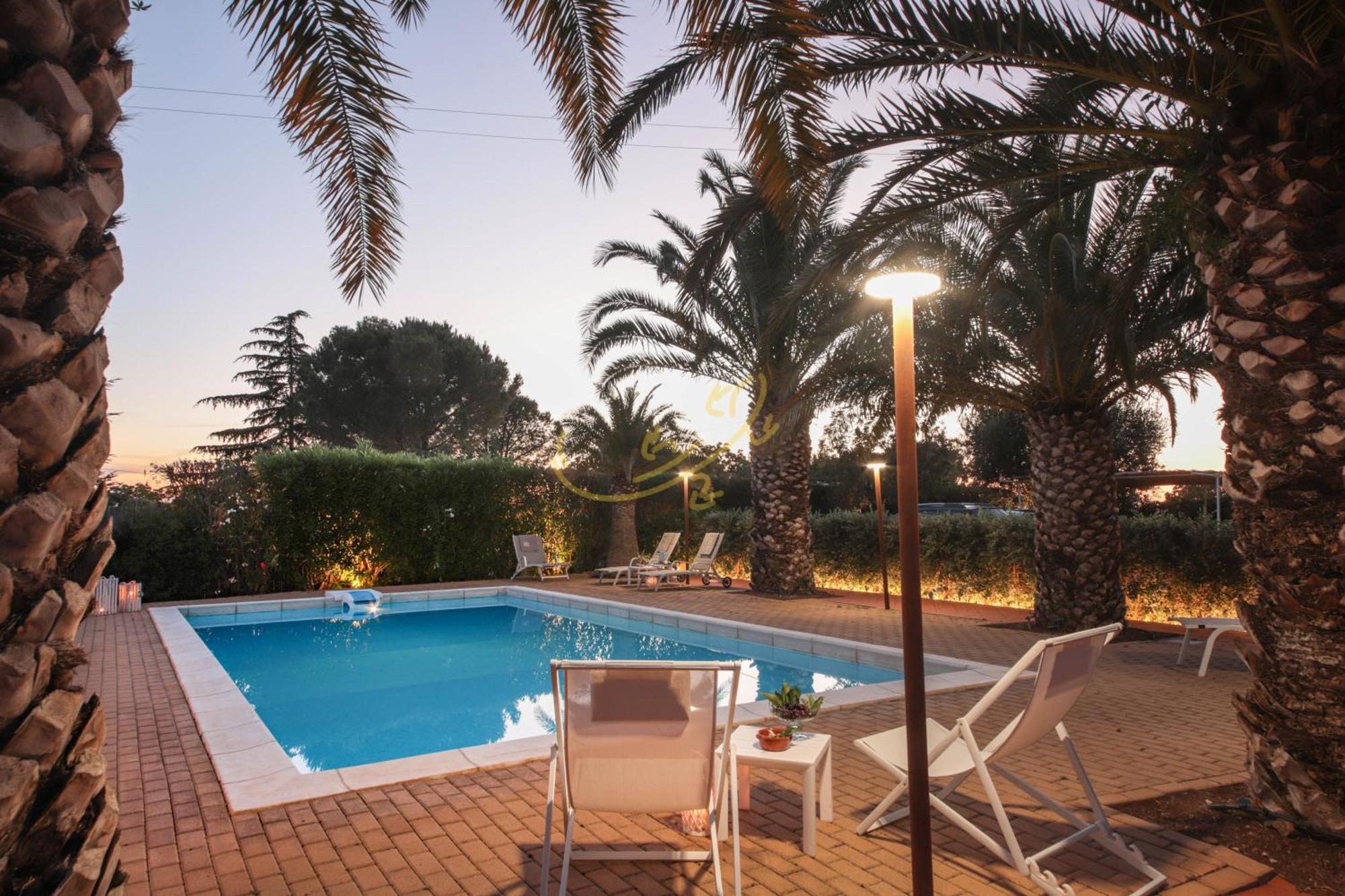 Td Villa Marinesca Typical Villa With Pool Polignano a Mare Exteriör bild